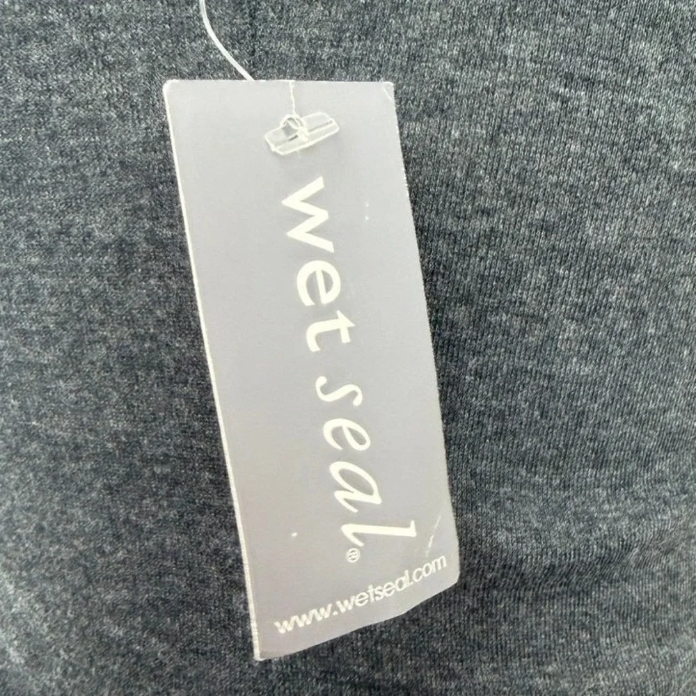 NWT WET SEAL Baby Tee (S) T-Shirt Tiny Gray Stretch Contrast Edging Twee Kidcore - Picture 4 of 5